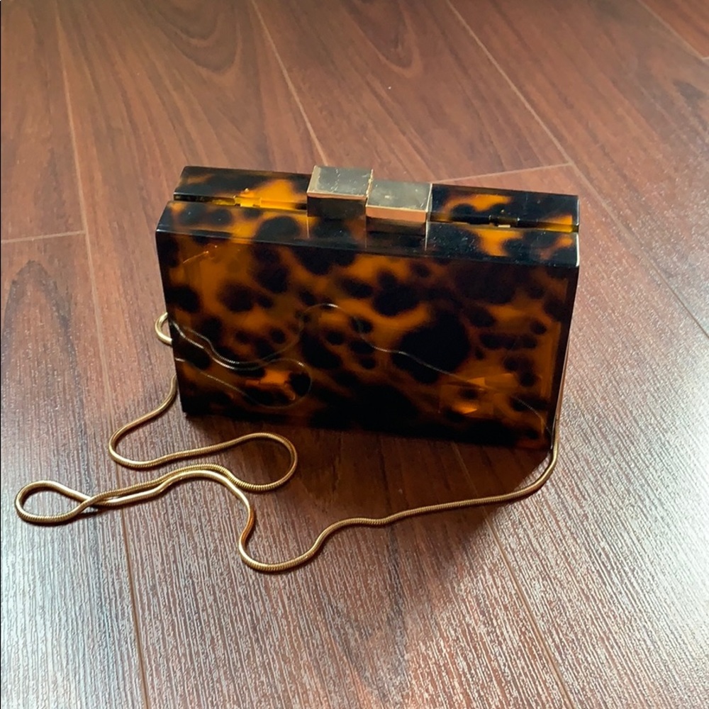 Purse - Picture 1 of 1